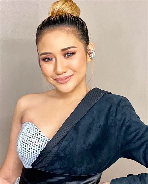 Morissette Amon: Bio, Height, Weight, Age, Measurements.